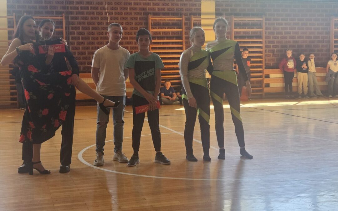 TALENT SHOW